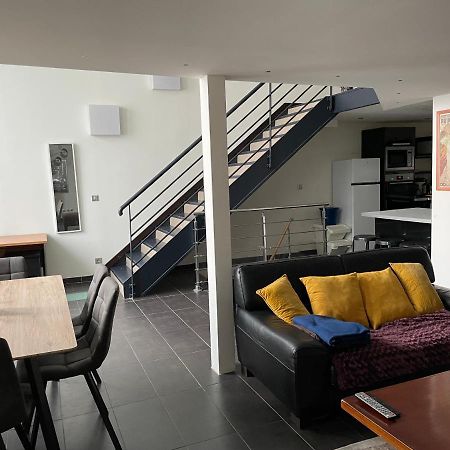 Loft Triplex 3 Chambres Doubles Villeurbanne Kültér fotó