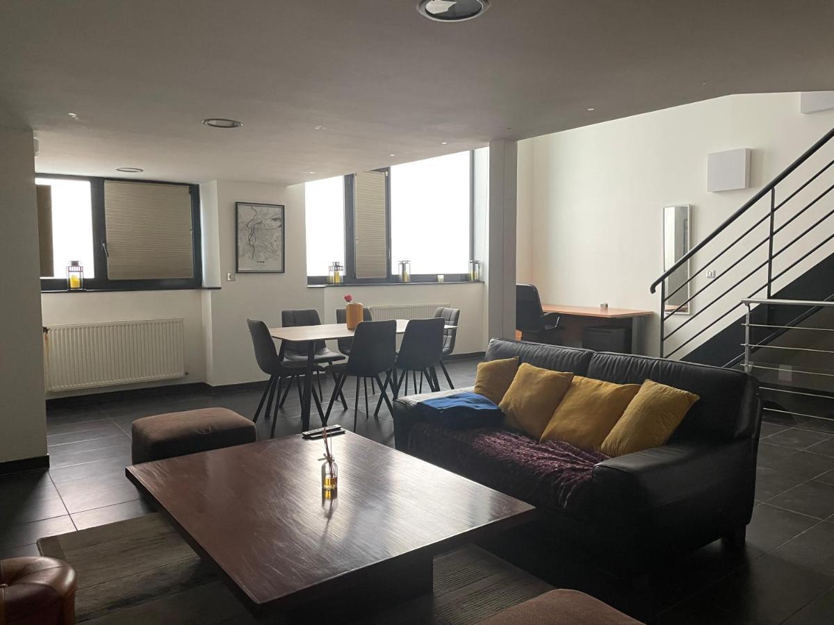 Loft Triplex 3 Chambres Doubles Villeurbanne Kültér fotó